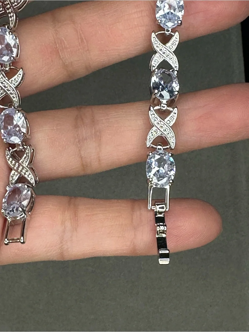 Elegant Silver-Tone Lavender Stone Link Bracelet